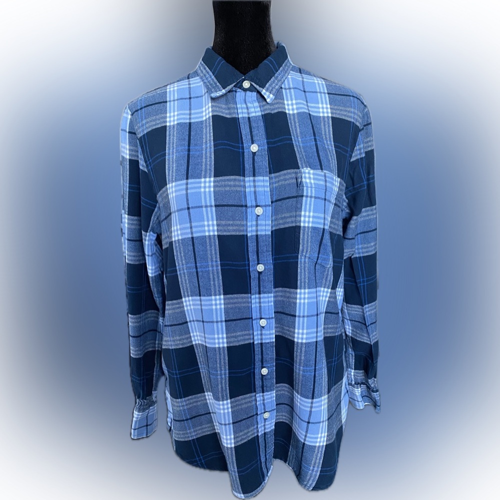 GAP The Easy Shirt Plaid Flannel - Size Small